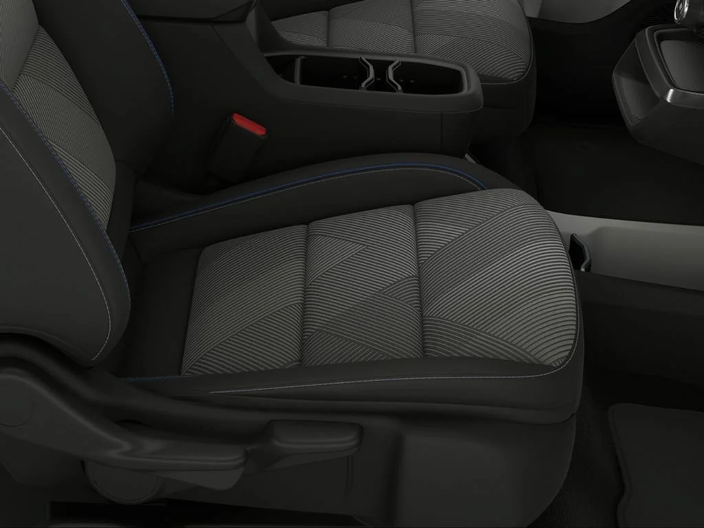 2027 Chevrolet Bolt LT - Photo 9