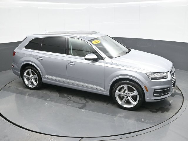 Used 2019 Silver Audi 55 Prestige image 16