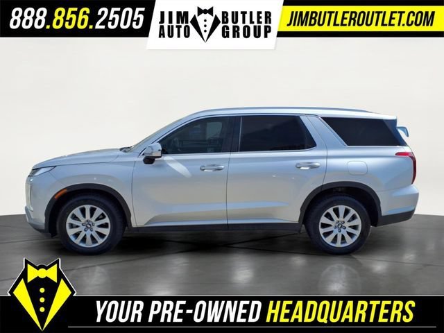 Used 2025  Hyundai SEL image 21