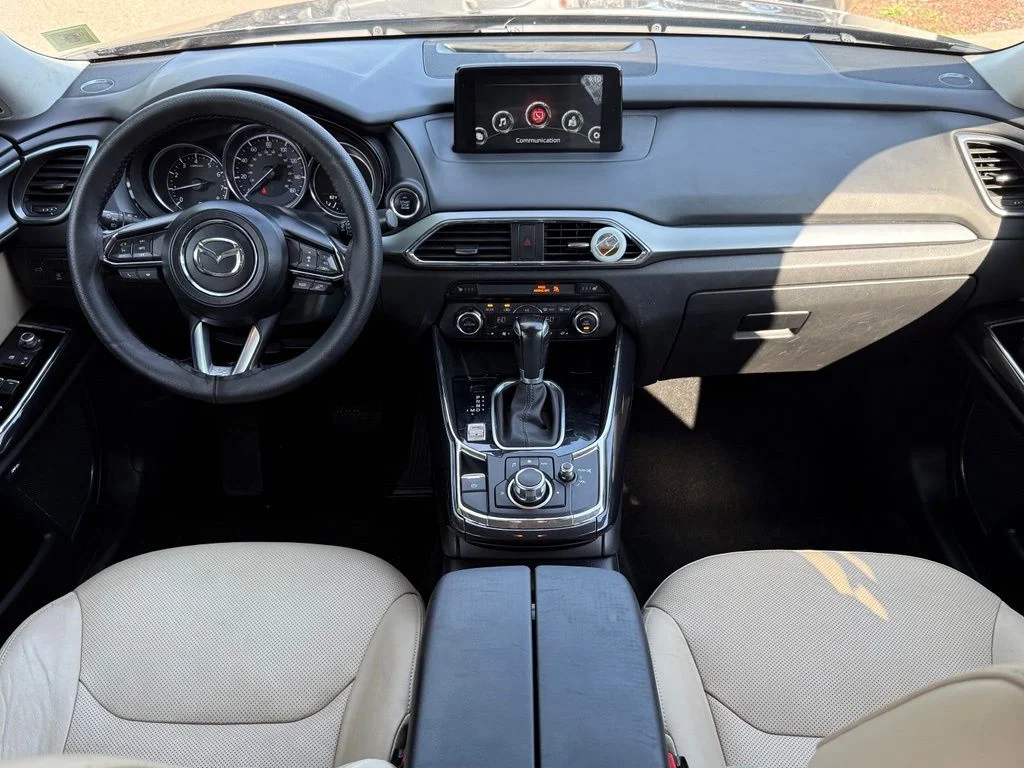 Used 2018 Silver Mazda Touring image 22