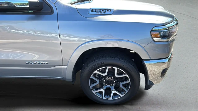 Used 2025 Silver Ram Laramie image 39