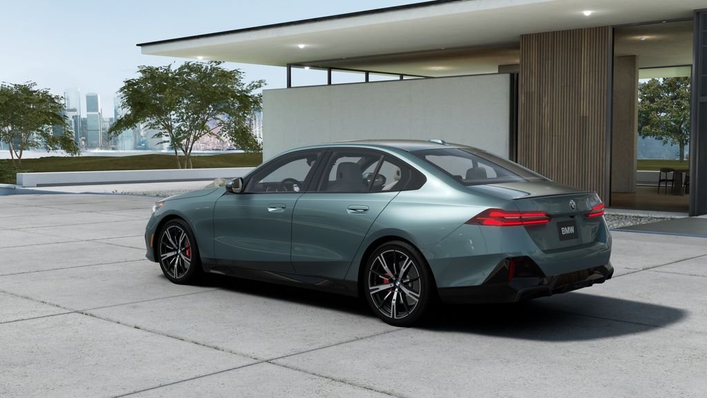 New 2027 Cape York Green Metallic BMW 530i image 2
