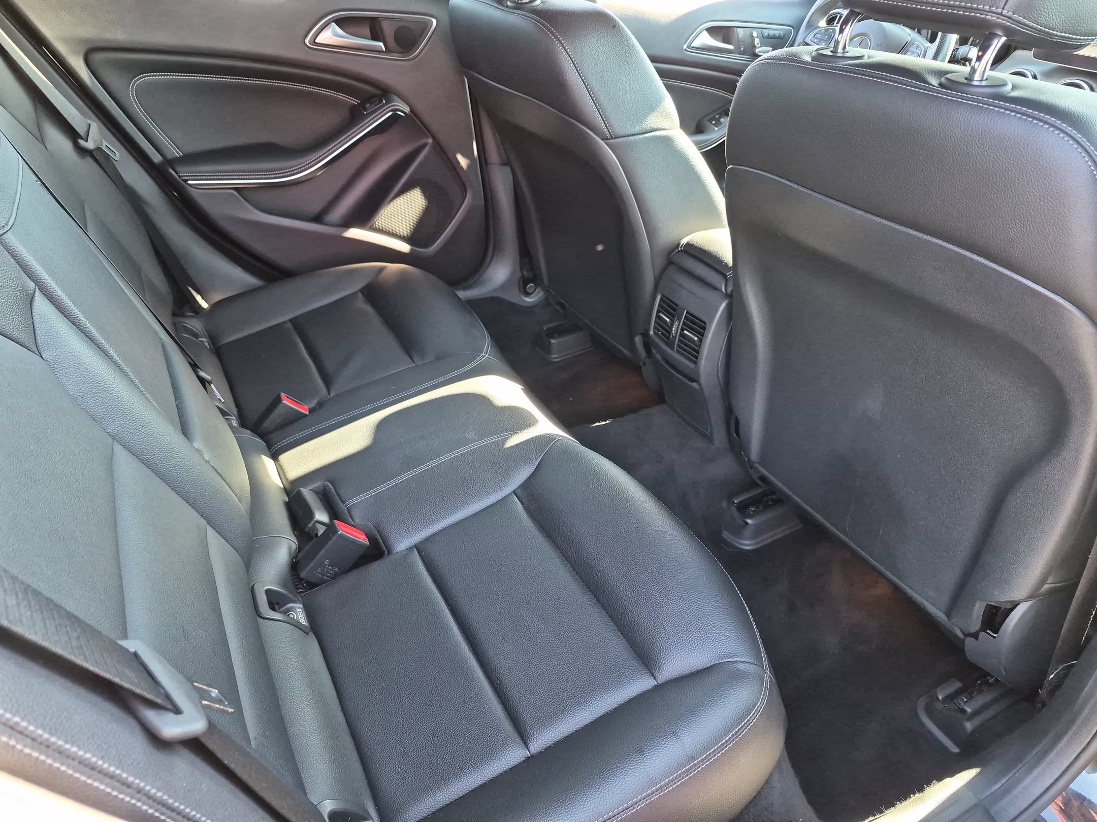 Used 2019 Cosmos Black Metallic Mercedes-Benz GLA 250 image 32