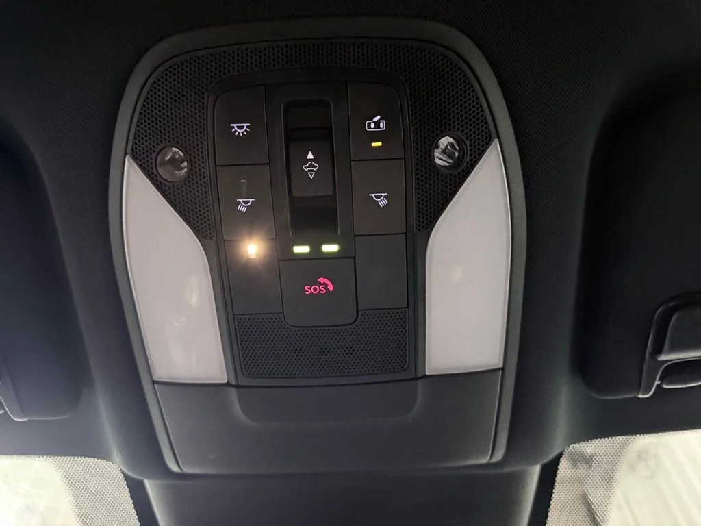 Used 2023 Gray INFINITI LUXE image 20