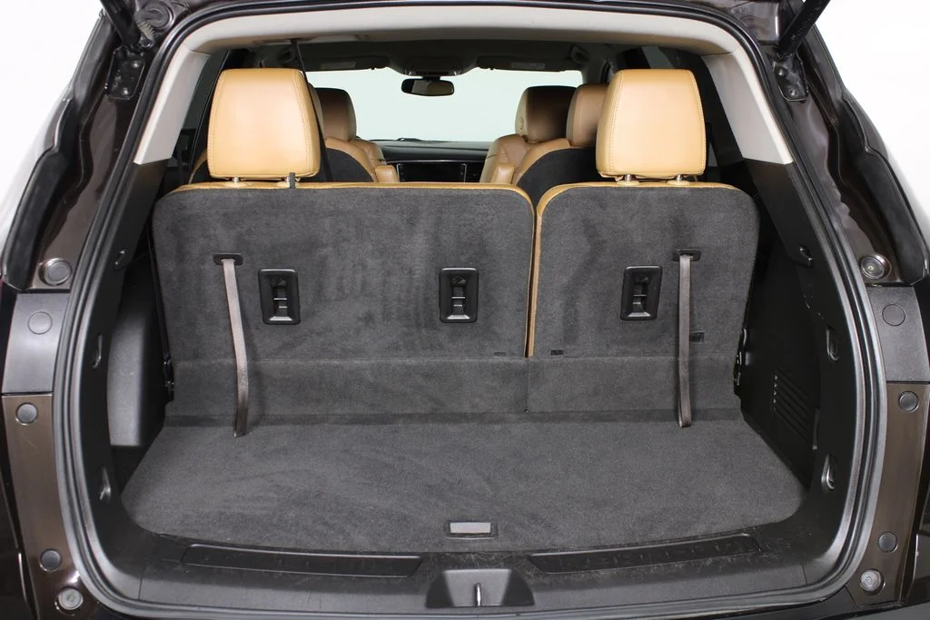 Used 2019 Brown Buick Essence image 7