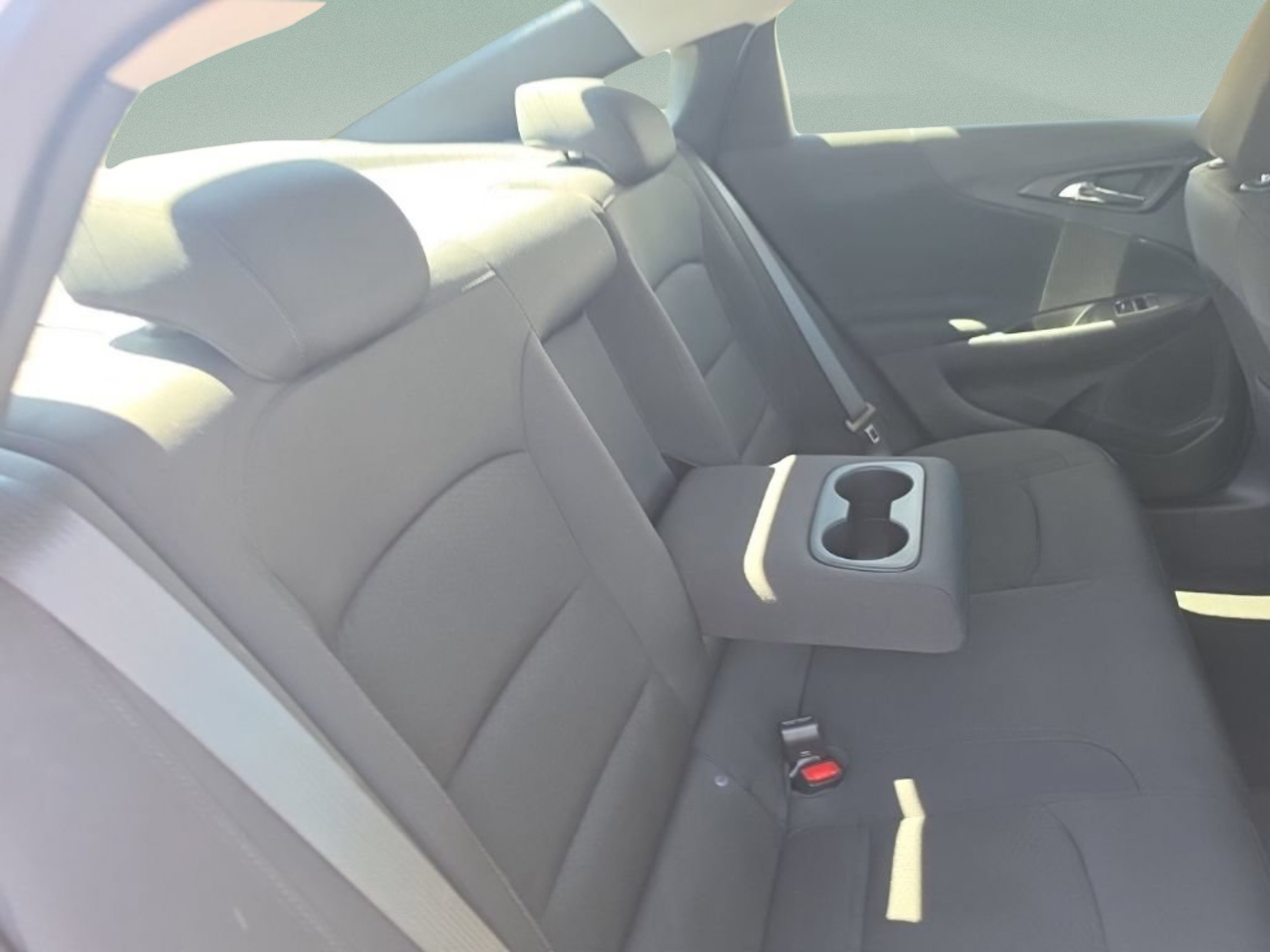Used 2022 Summit White Chevrolet LT image 25