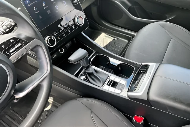 Used 2022 Gray Hyundai SEL image 15