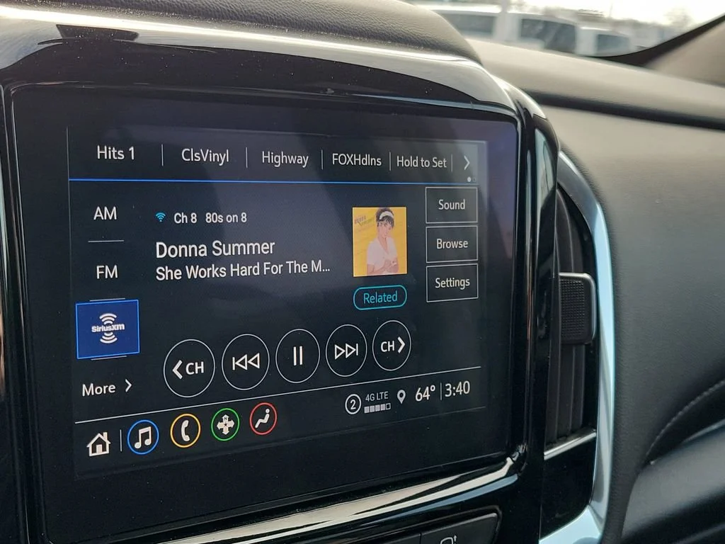 2023 Chevrolet Traverse 1LT - Photo 29