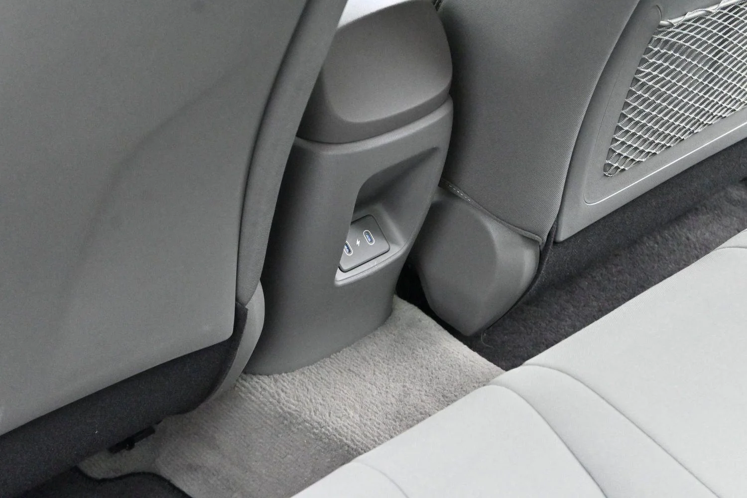 Used 2024 Ecotronic Gray Hyundai SEL image 30