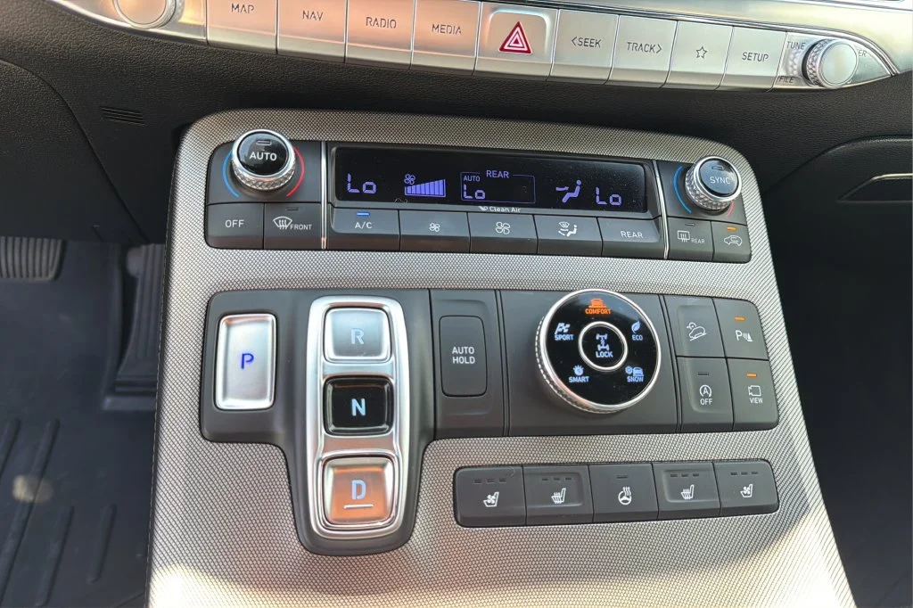 Used 2022 Gray Hyundai Calligraphy image 29