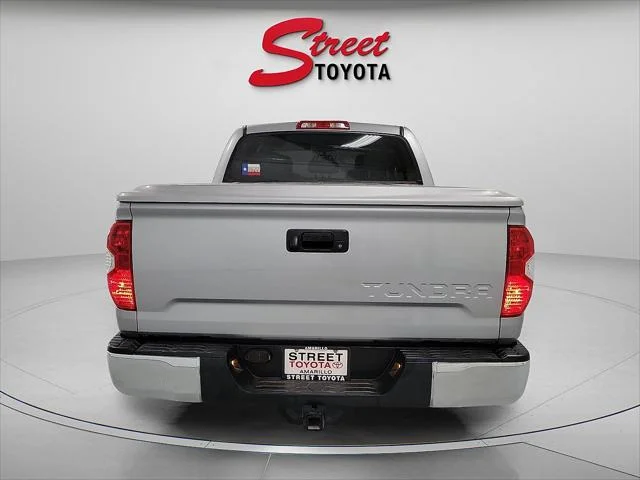 Certified Used 2017 SILVER ME Toyota  image 3