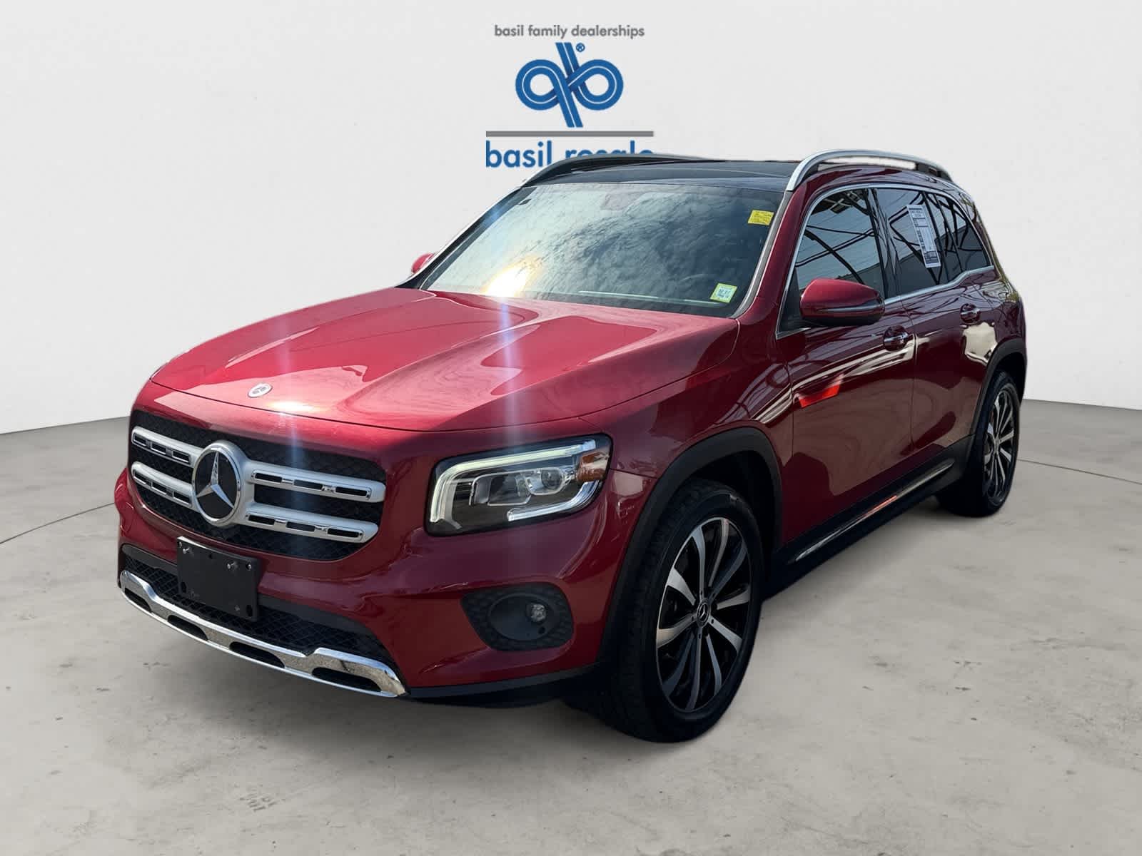 Used 2022 MANUFAKTUR Patagonia Red Metallic Mercedes-Benz GLB 250 image 2