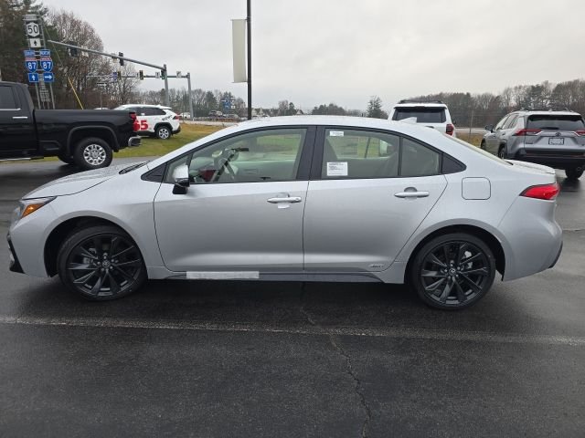 2026 Toyota Corolla SE - Photo 6
