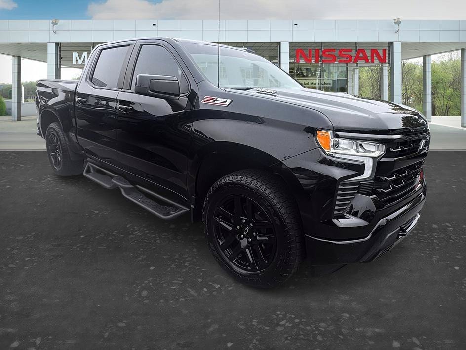 Used 2022 Black Chevrolet RST image 26