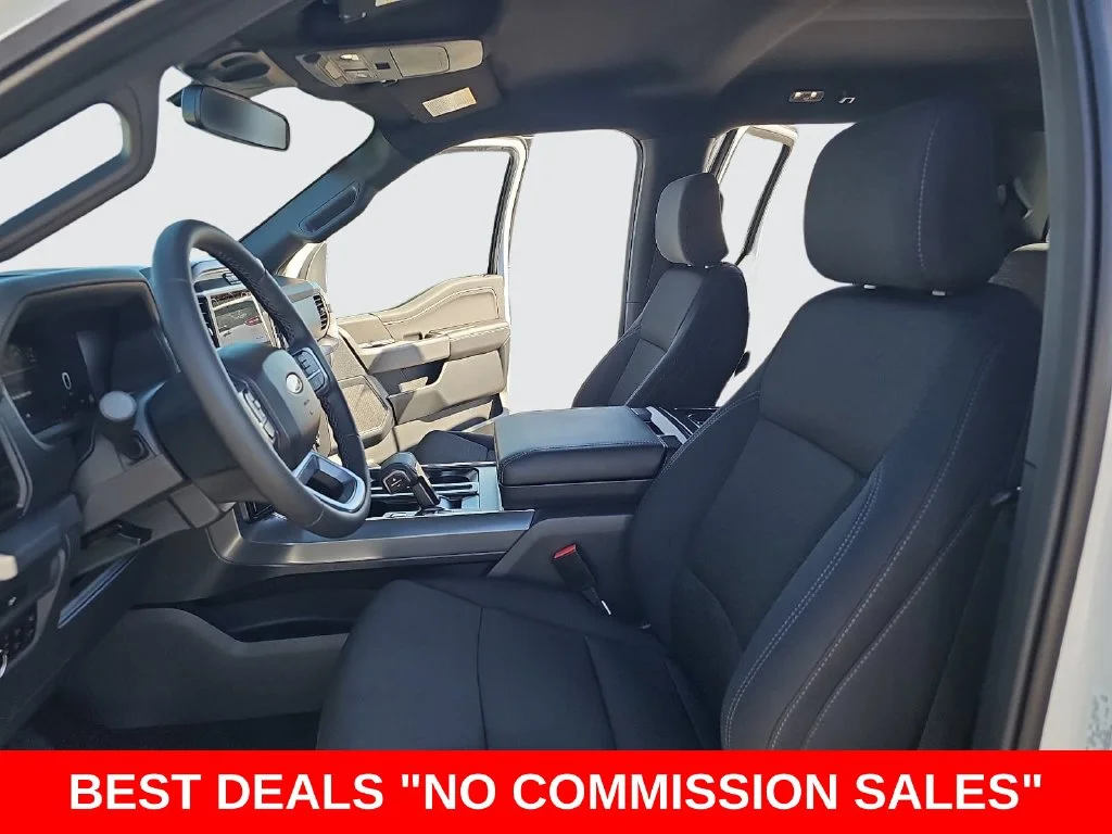 New 2026 Oxford White Ford XLT image 14