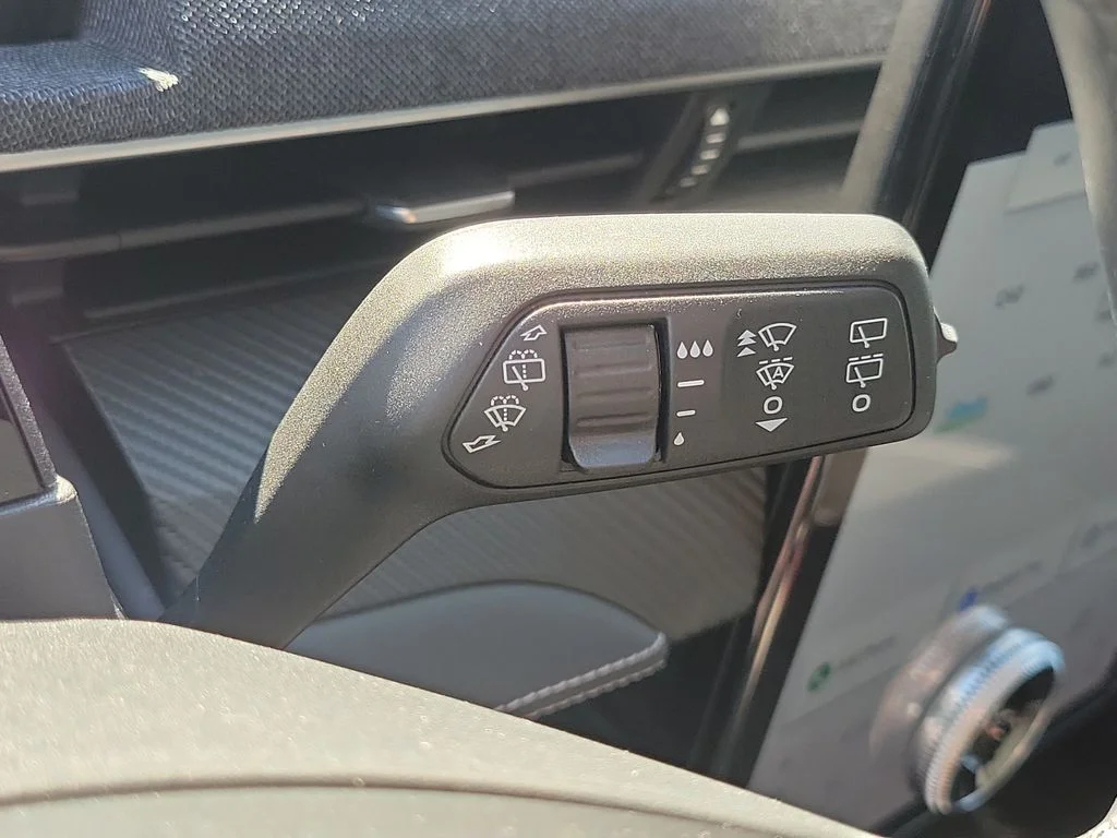 Certified Used 2024 Vapor Blue Metallic Ford Premium image 12