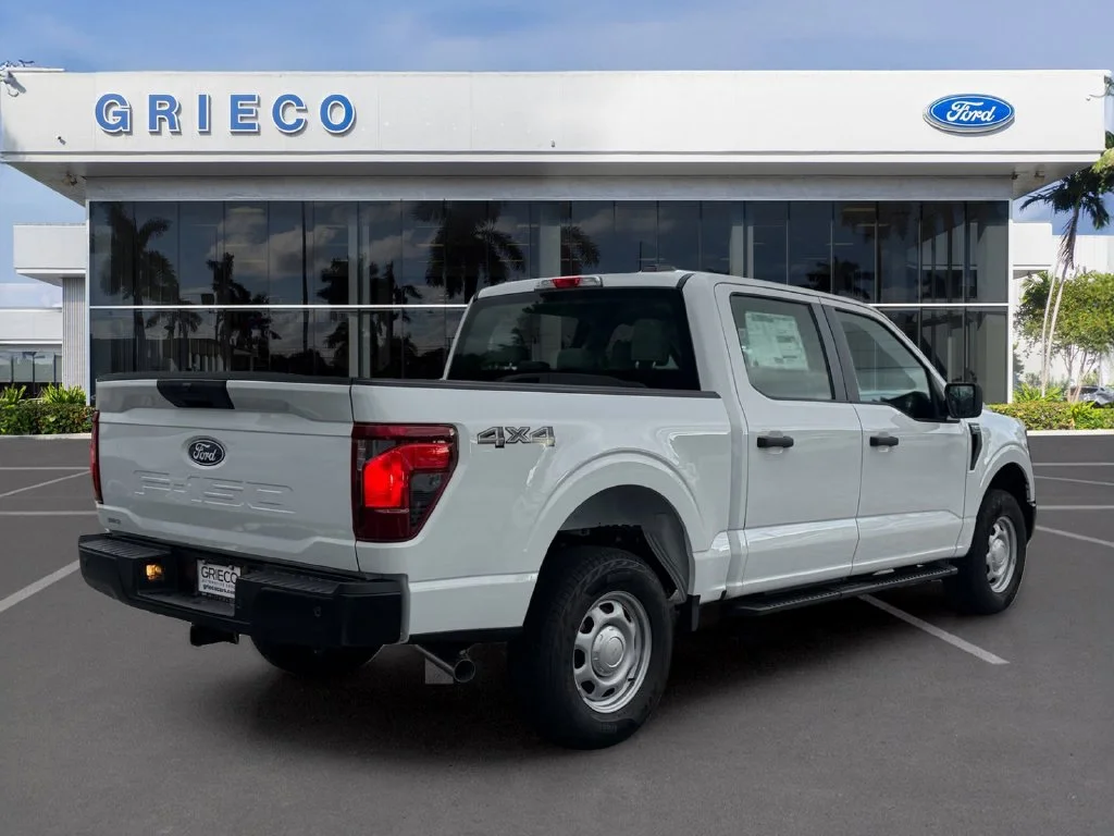 New 2026 Oxford White Ford XL image 7