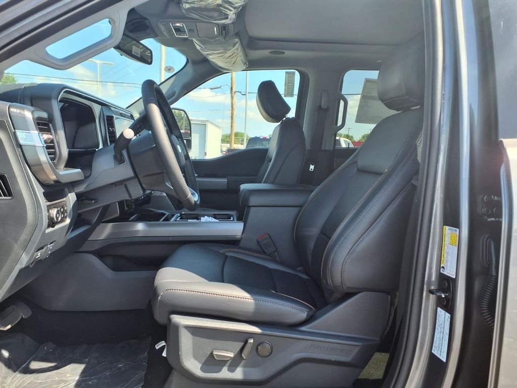 New 2026 Carbonized Gray Metallic Ford F-350® Lariat® image 10