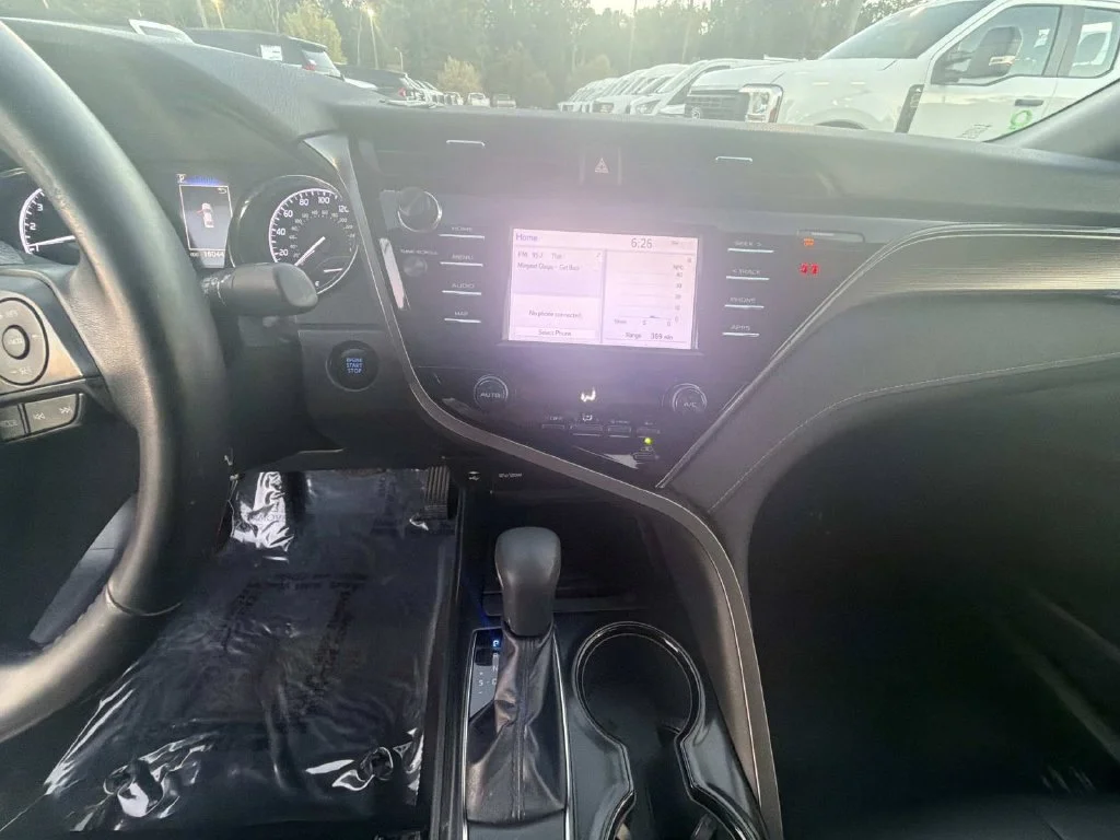 Used 2019 Blue Toyota SE image 21