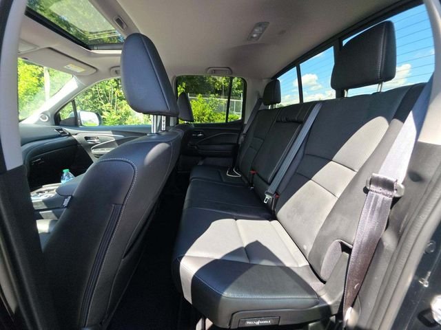 Used 2025 Black Honda RTL image 11