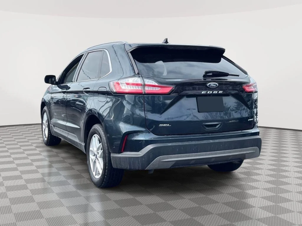 2022 Ford Edge SEL - Photo 7