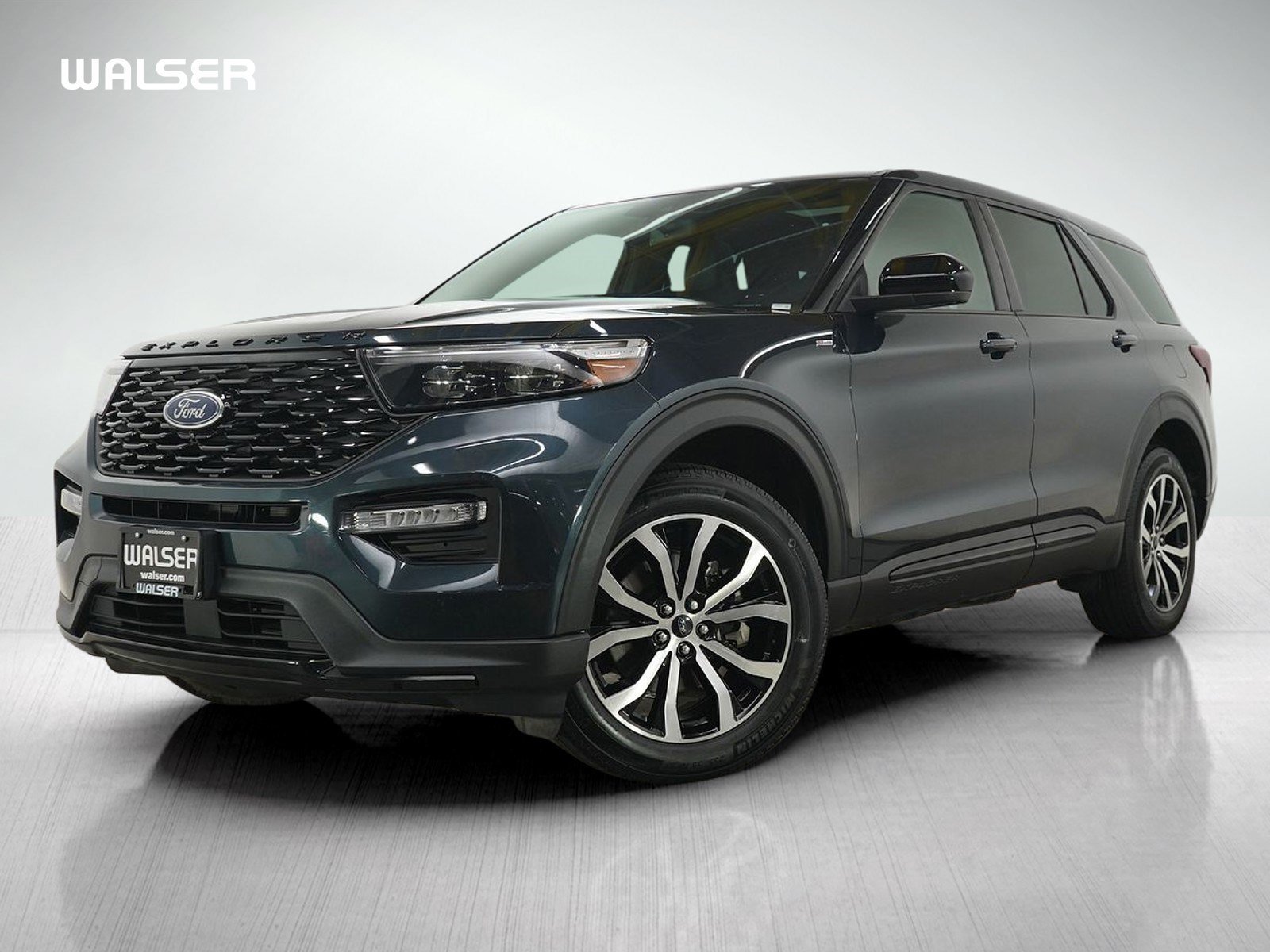 2022 Ford Explorer ST-LINE 4WD's photo