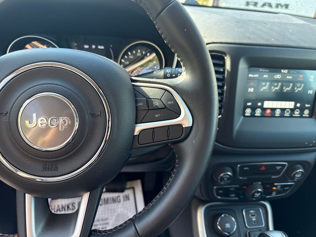 Used 2019 Gray Jeep Latitude image 14