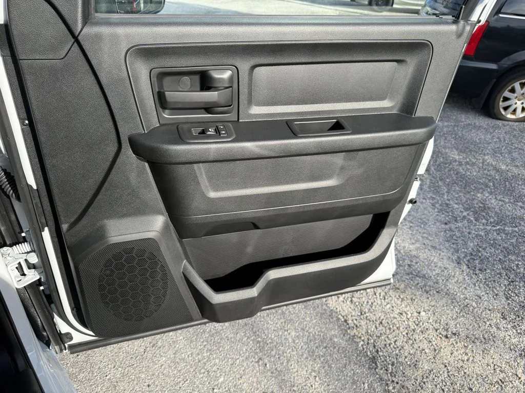 2026 RAM 3500 Tradesman - Photo 34