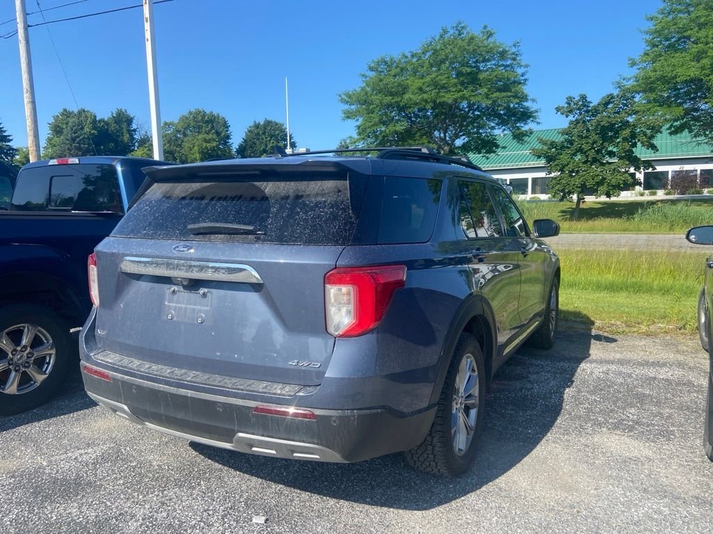 Used 2021 Blue Metallic Ford XLT image 5