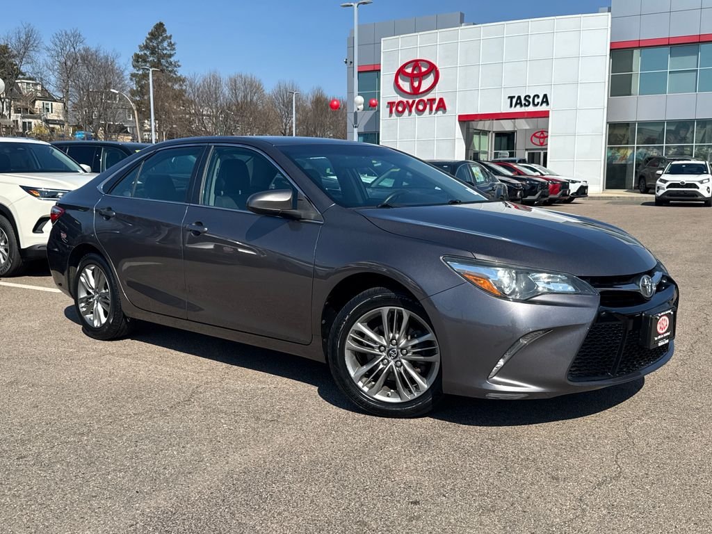 2016 Toyota Camry Special Edition