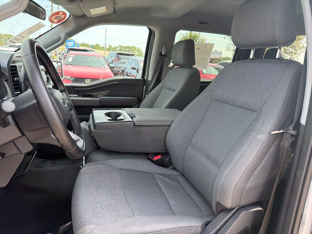 Used 2025 Silver Metallic Ford XLT image 22