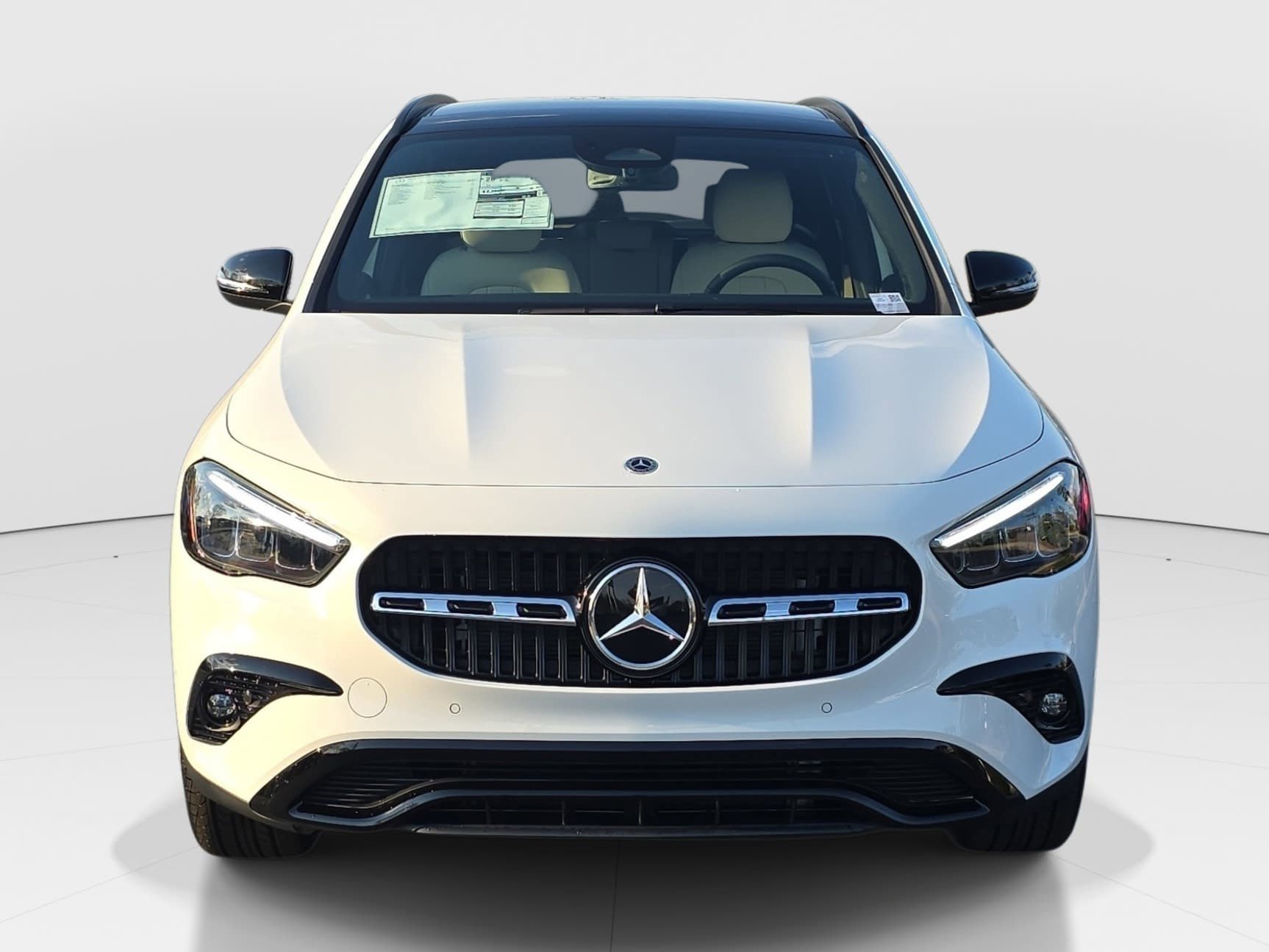 New 2026 Polar White Mercedes-Benz GLA250 image 2