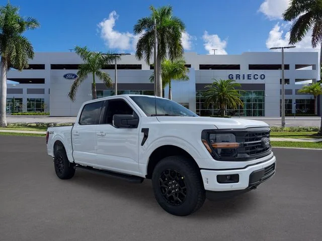 New 2026 White Ford XLT image 1
