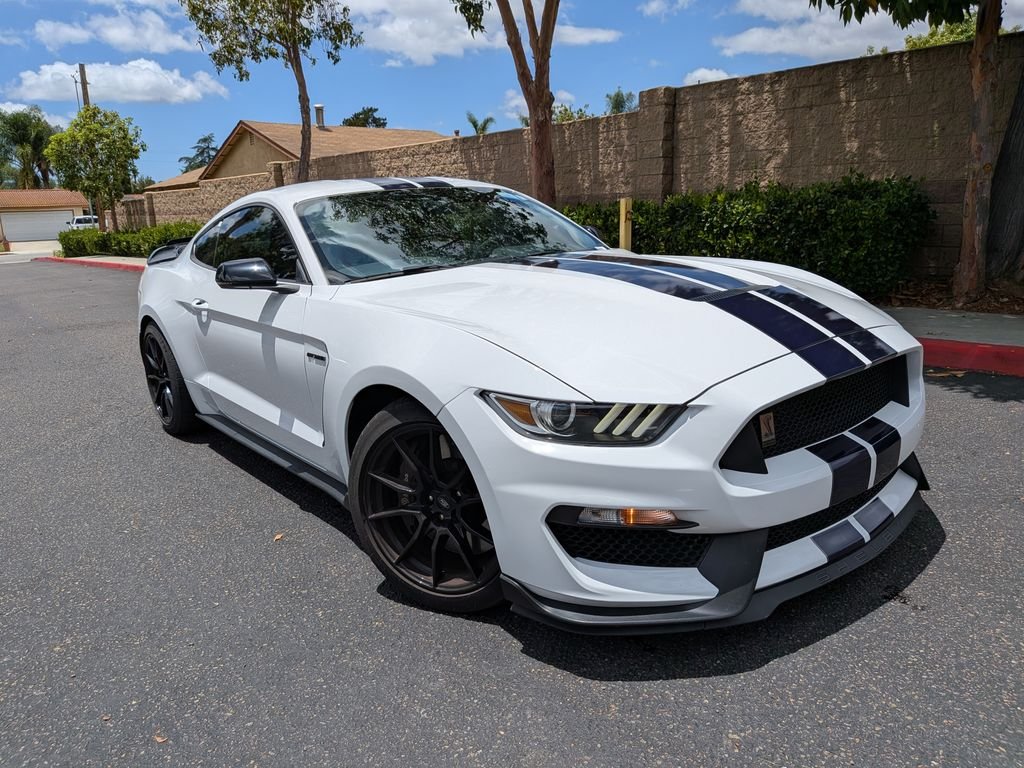 2020 Ford Mustang Shelby GT350's photo