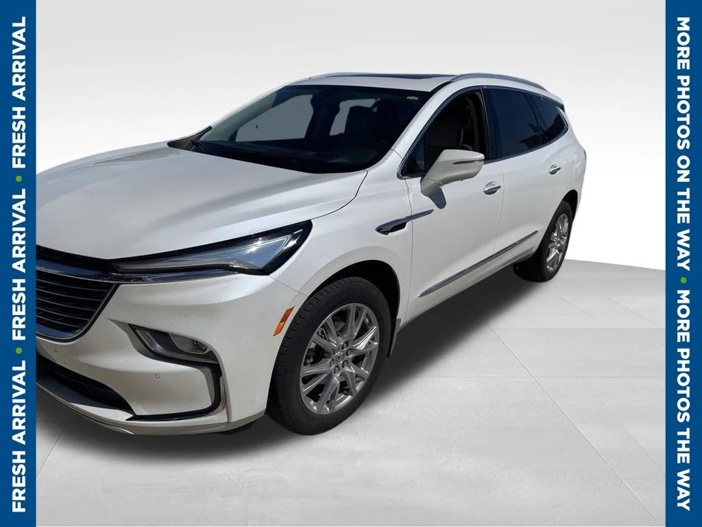 Used 2024 White Buick Premium Group image 1