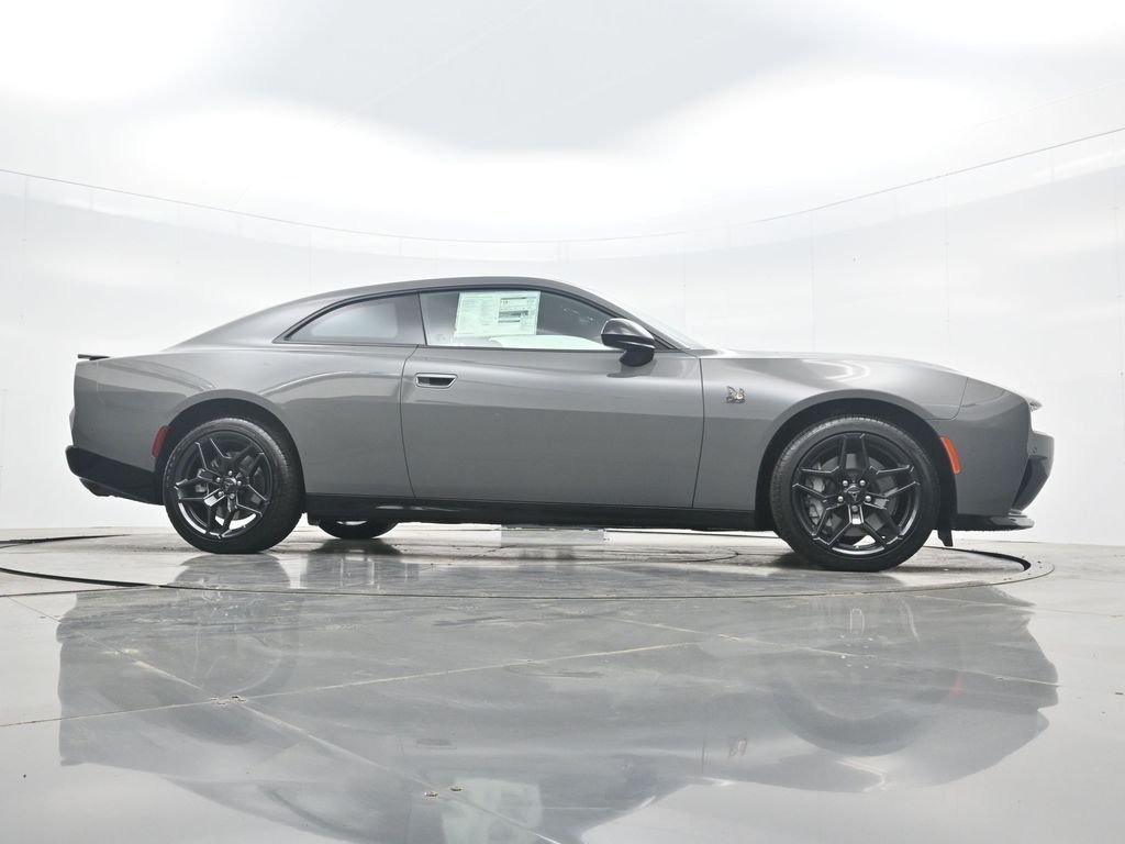 New 2026 Destroyer Gray Exterior Paint Dodge R/T Scat Pack image 34