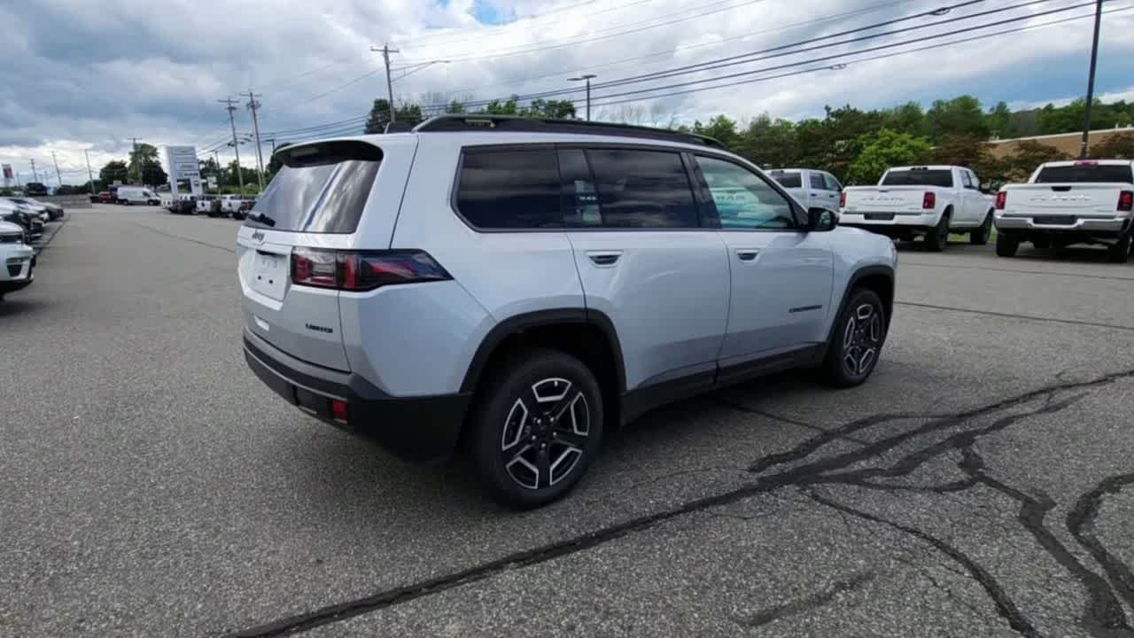 New 2026 Silver Zynith Clear-Coat Exterior Paint Jeep Limited image 8