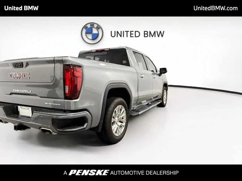 Used 2025 Sterling Metallic GMC Denali image 5