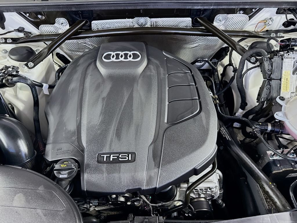 Used 2020 White Audi 45 Premium image 40