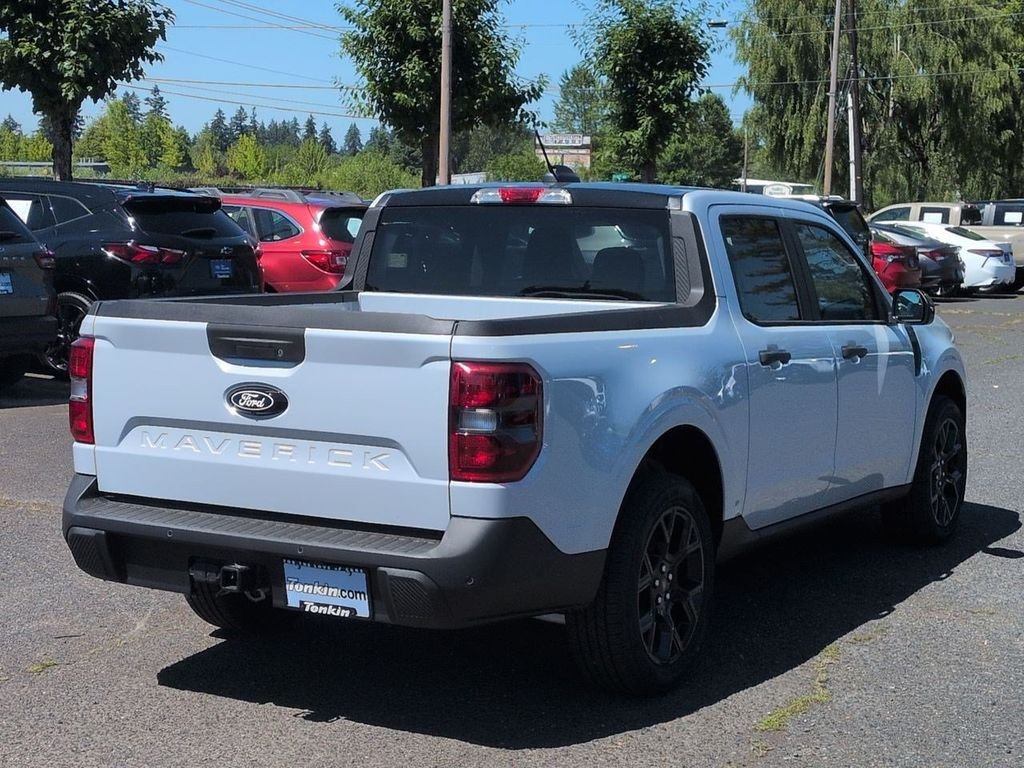New 2026 Space White Metallic Ford XLT image 38