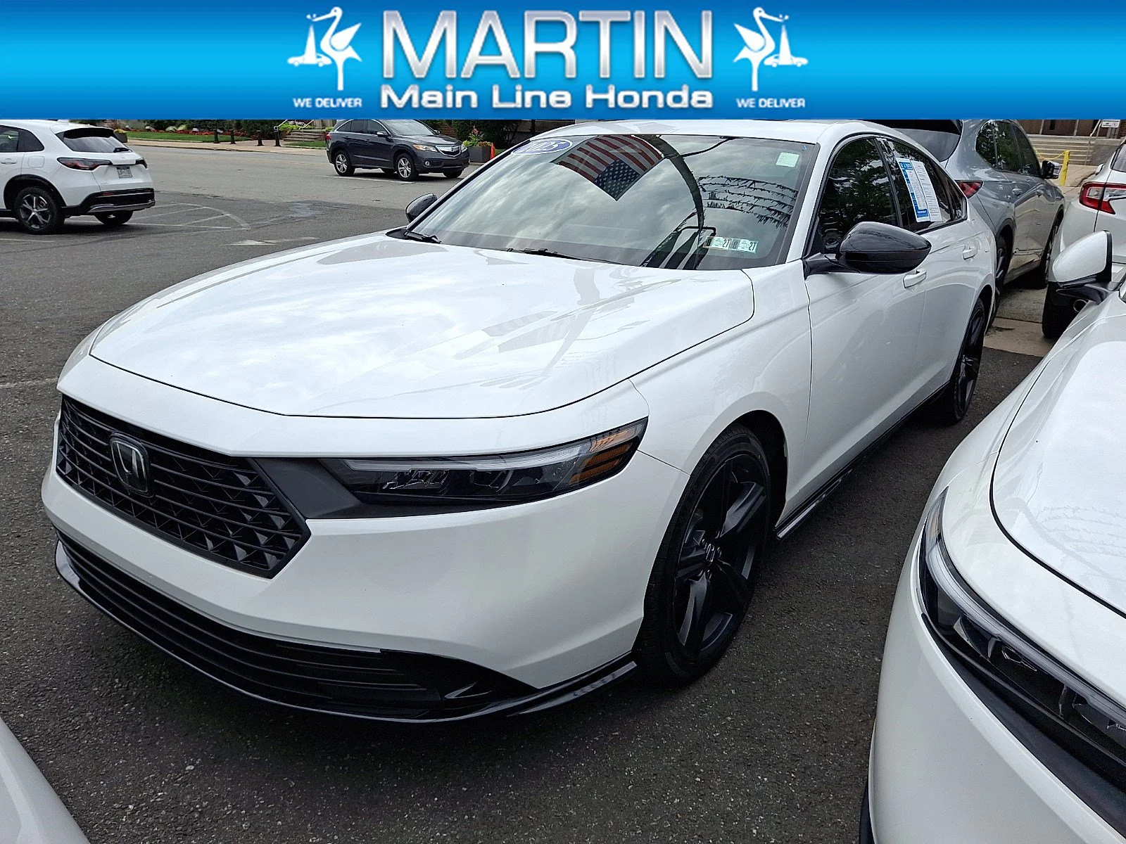 Used 2025 Platinum White Pearl Honda Sport-L image 1