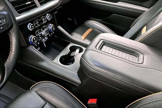 Used 2024 Onyx Black GMC AT4 image 17