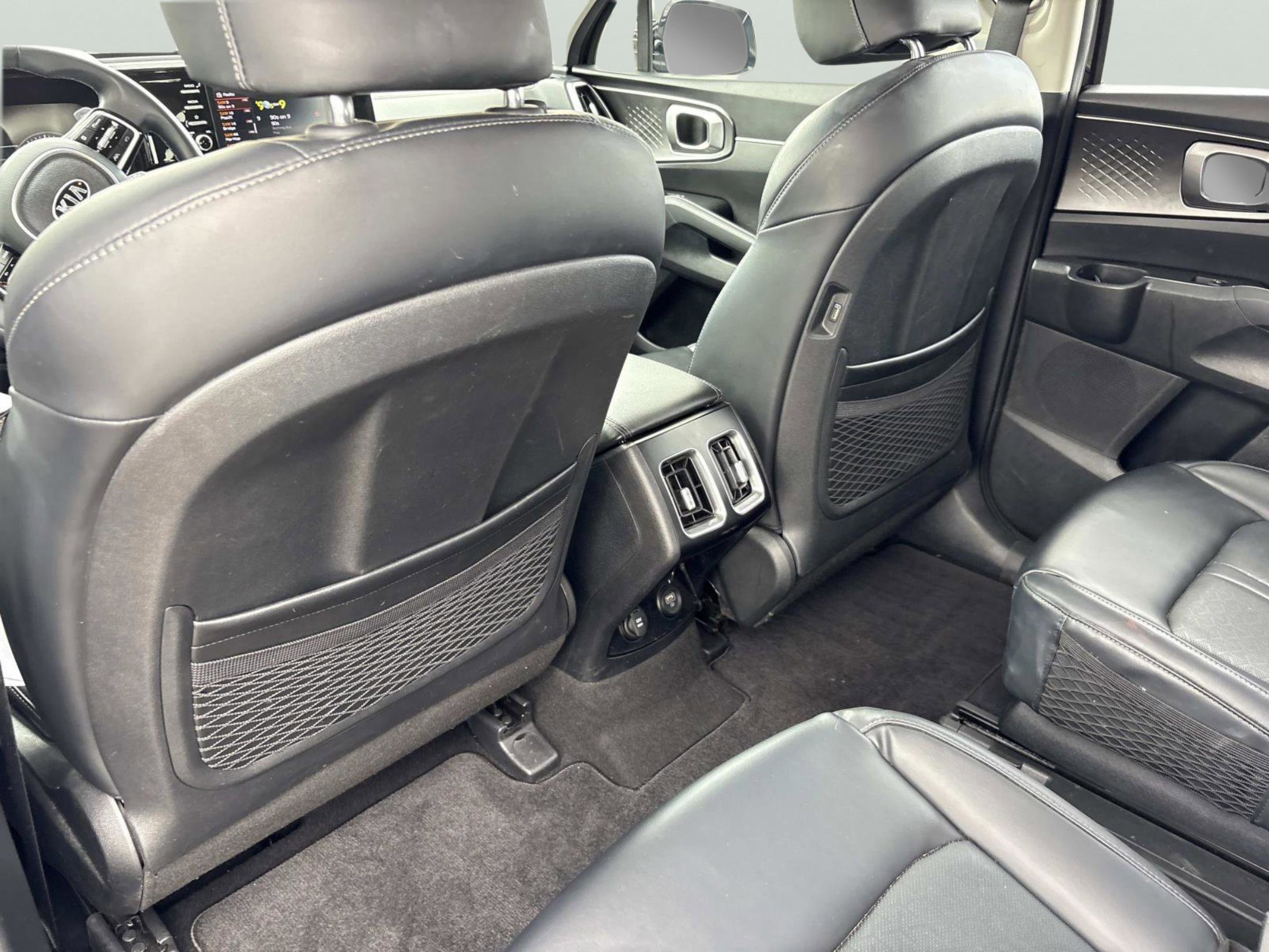 Used 2021 Aurora Black Kia S image 13