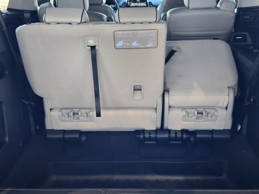 2026 Honda Odyssey Touring - Photo 10