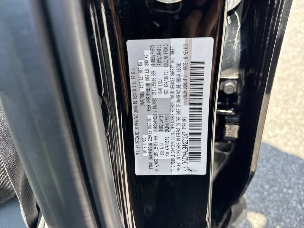 Used 2021 Jet Black Mica Mazda 2.5 S image 59