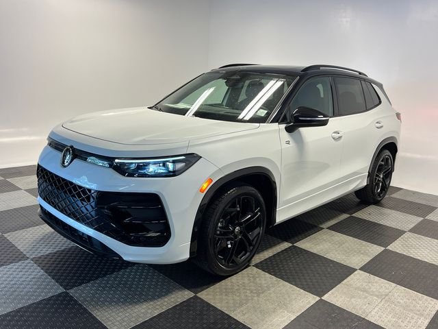 New 2026 White Volkswagen 2.0T SE R-Line Black image 3