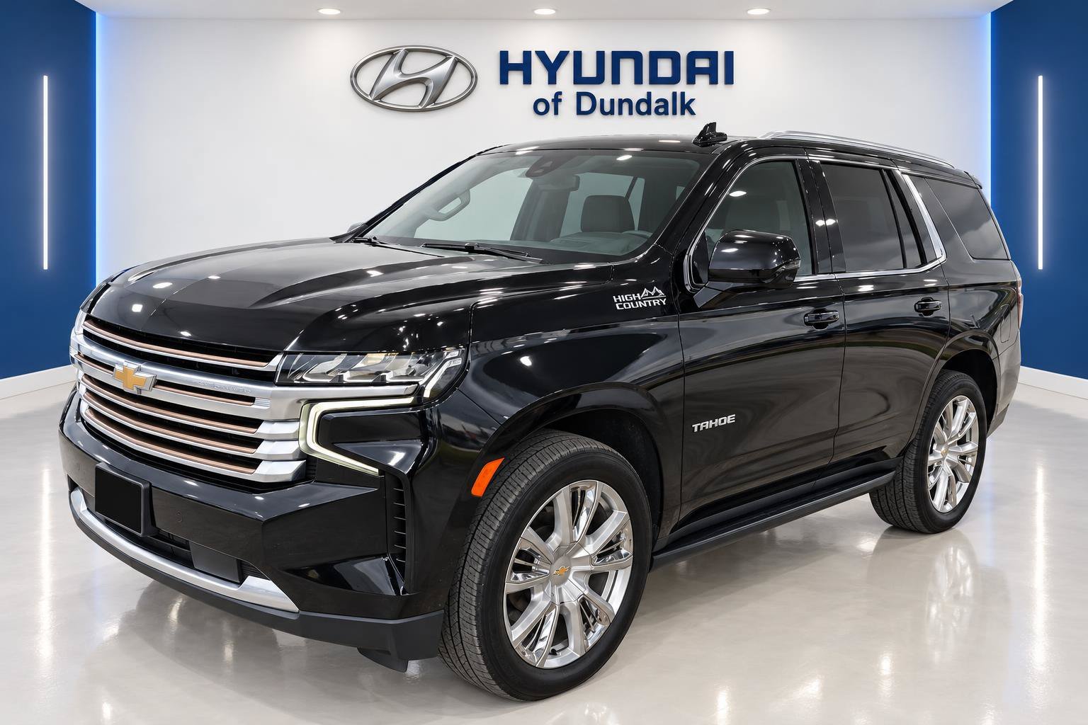 Used 2022 Black Chevrolet High Country image 3
