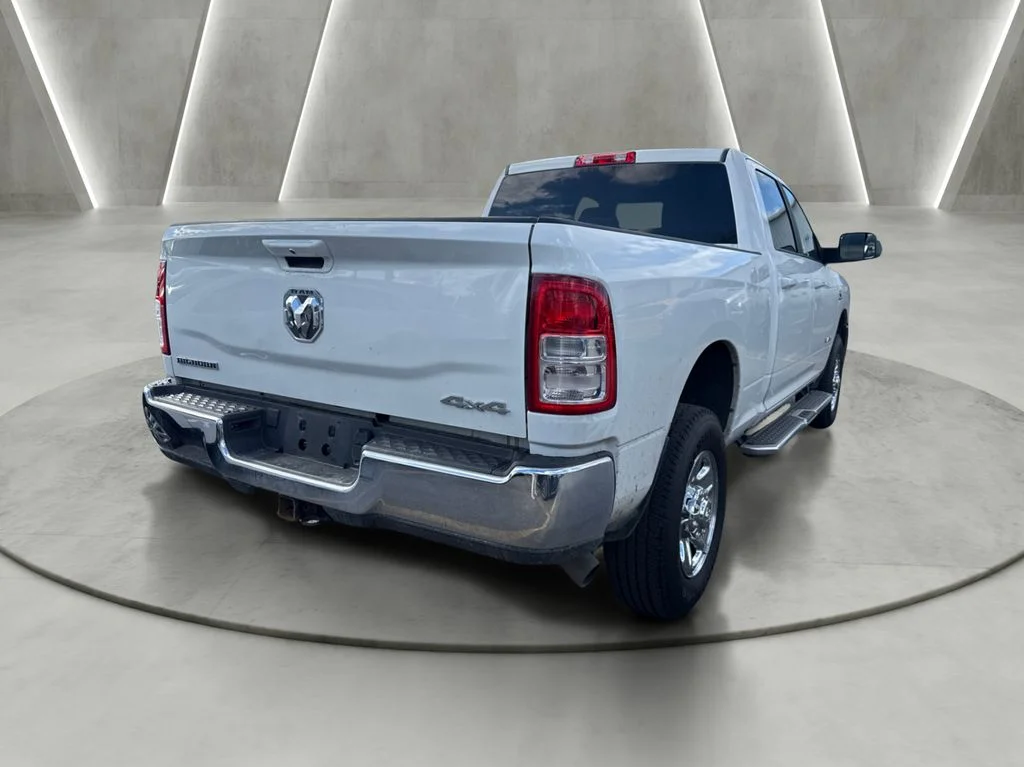 Used 2022 White Ram Big Horn image 7