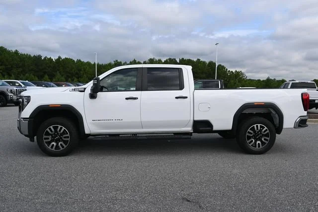 Used 2024 Summit White GMC Pro image 3