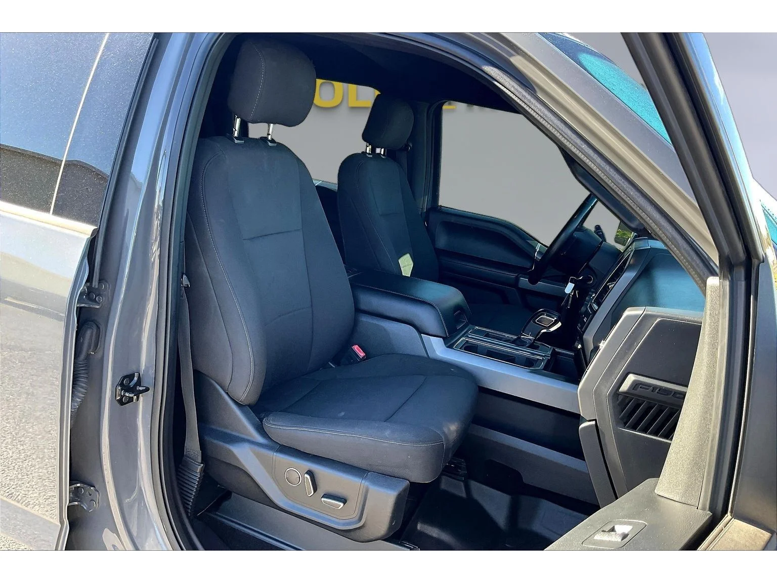 Used 2018 Gray Ford XL image 6